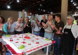 Recanto dos Velhinhos comemora 44 anos de fundação com almoço festivo