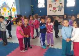Crianças do Instituto Esperança preparam atrações para Festa Junina