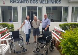 Campanha Anel Solidário do Recanto dos Velhinhos chega à 11ª cadeira de rodas
