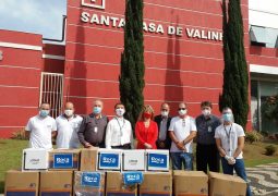 Roca Brasil surpreende a Santa Casa de Valinhos com um grande doação de EPIs e produtos hospitalares