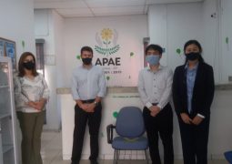 Representantes do Consulado do Japão  estiveram na APAE para conhecer a UCD