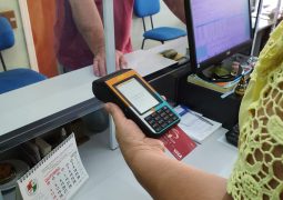 AAPV disponibiliza máquina de cartão para pagamento das mensalidades