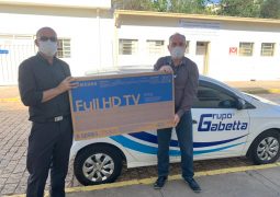 Ala coletiva da UTI da Santa Casa ganha uma TV do Grupo Gabetta