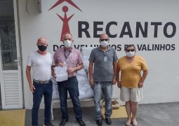 Ajuda mútua beneficia as entidades – Santa Casa de Valinhos oferta enxoval para Recanto dos Velhinhos, Vila Solidária e Santa Casa de Vinhedo