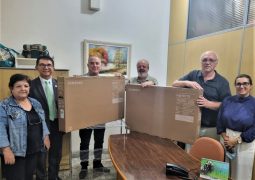 Santa Casa recebe duas TVs para o Projeto de Humanização das Recepções