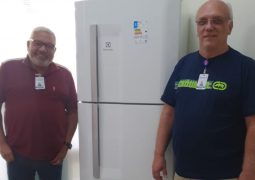 Santa Casa ganha refrigerador da Comunidade Cristo Vive
