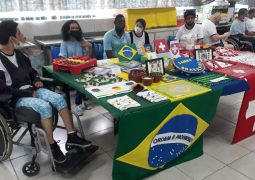 Exposição de trabalhos sobre os países da Copa do mundo fecha atividades com assistidos do CCP da APAE