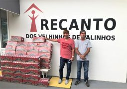Lukas Santos chega ao Recanto dos Velhinhos com 450 litros de leite