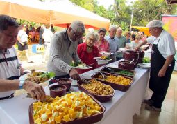 Sucesso na Feijoada do Recanto dos Velhinhos