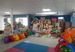 Instituto Esperança equipa suas creches com novos brinquedos pedagógicos