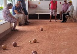 Jogo de Bocha um aliado importante no Recanto dos Velhinhos