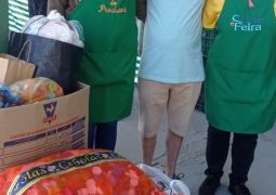 Feira do Produtor faz nova entrega de tampinhas plásticas e lacres para o Recanto dos Velhinhos