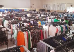 Aproveite as ofertas do Outlet Solidário em prol da ACES