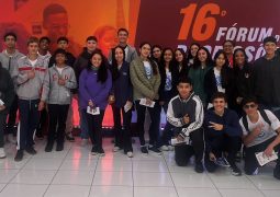 Alunos do JovemTEC participam de Fórum de Profissões e saem mais decididos sobre futuro acadêmico