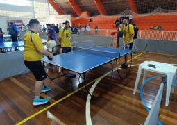 Atletas da APAE Valinhos brilham nas competições esportivas