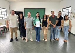 Deputada Estadual visita ACES e elogia trabalho com crianças e adolescentes