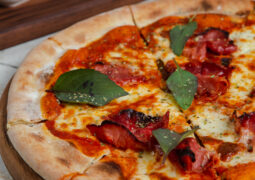 Novembro de solidariedade e sabor no Grupo Rosa e Amor!