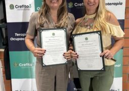 CREFITO-3 homenageia fisioterapeutas da APAE Valinhos por excelência profissional