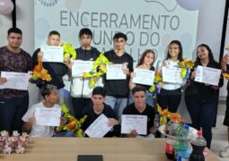 Cacau Show Valinhos Centro doa ovos de Páscoa usuários do Círculo de Amigos do Patrulheiro