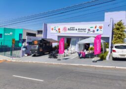 Feira de Encantos celebra a primavera com sabores, artesanato e solidariedade no Grupo Rosa e Amor